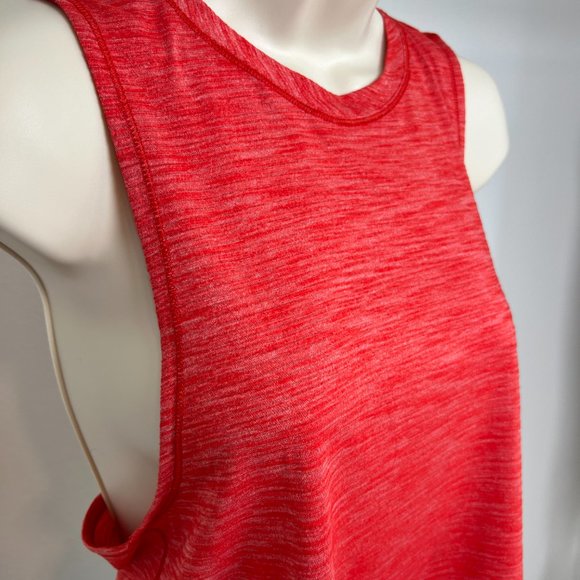 Sleeveless Sports Top - LULULEMON - Picture 3 of 7